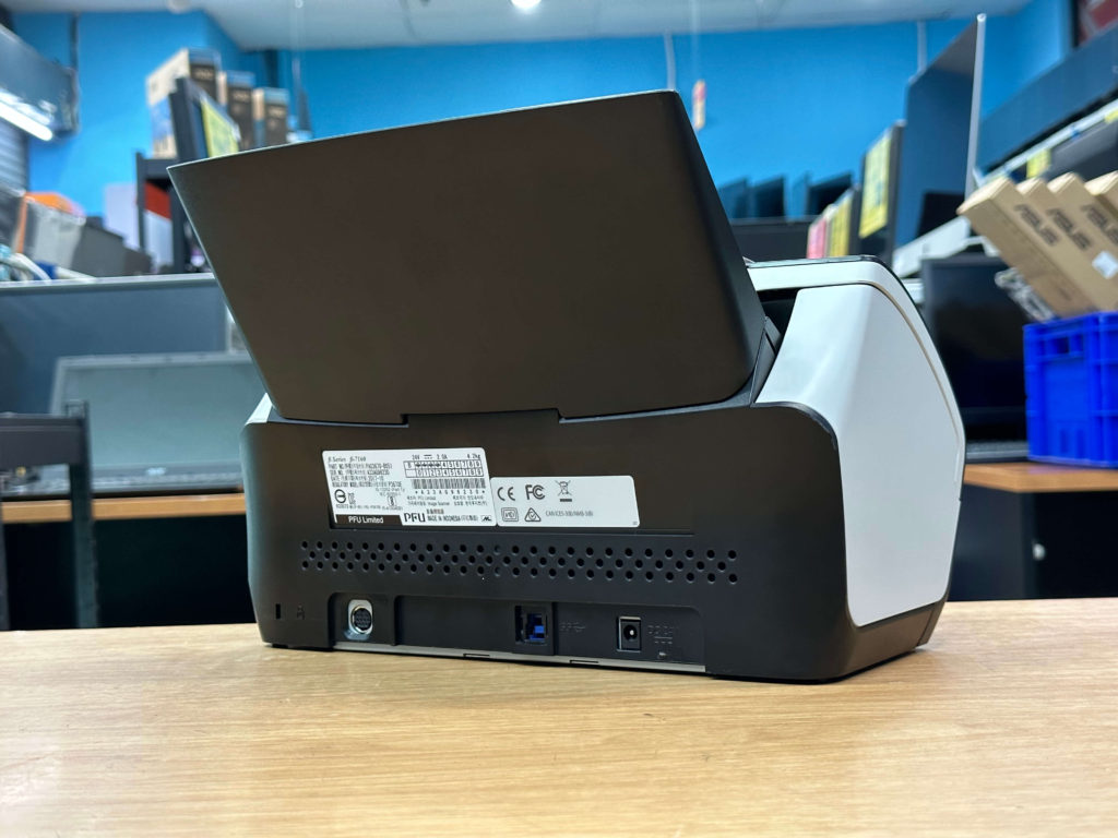 Cover Image Scanner fi-7160 (9)