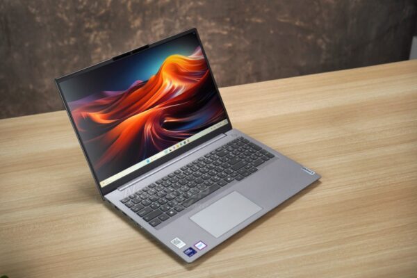 photo web NB Lenovo ThinkBook 16 G7 Core Ultra 7 155H Ram 16 M.2 1TB GPU Intel Arc (8)